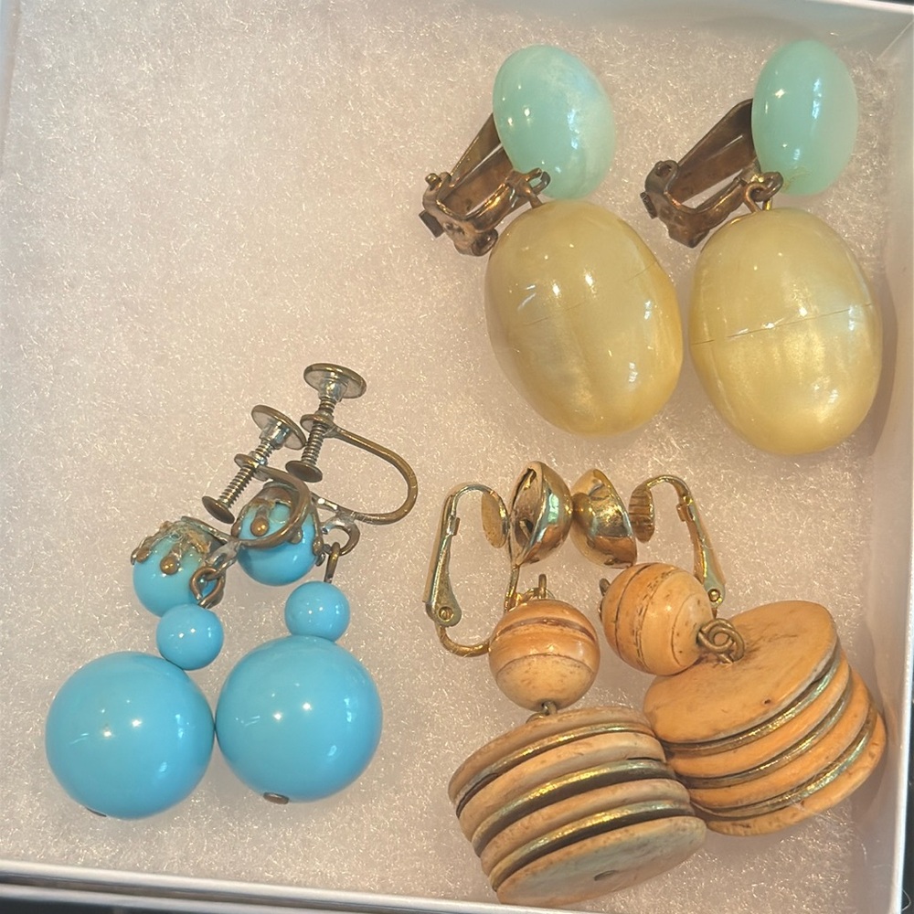 VINTAGE Elegant Multi-Color Earrings Set